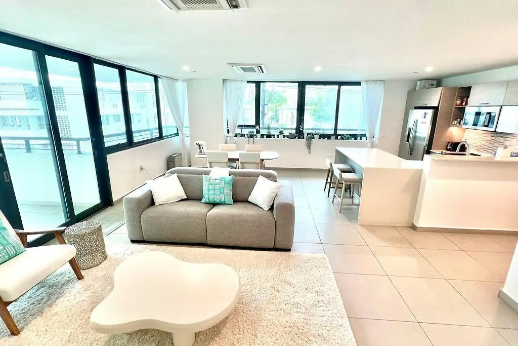 Modern 1250Sqft Luxury Condo At Ciudadela San Juan Lejlighed